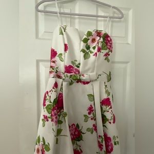 Brand new tag still on